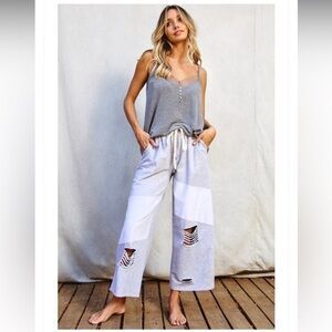 Time After Time gray white distressed cropped wide leg high rise sweatpants Sz L